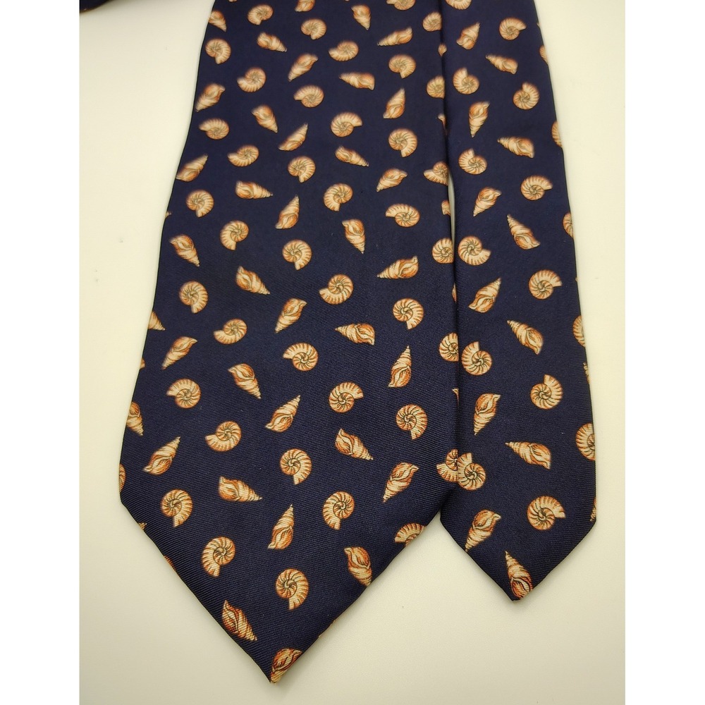 Brooks Brothers 346 Silk Tie‎ Navy Blue Seashell Nautical Print